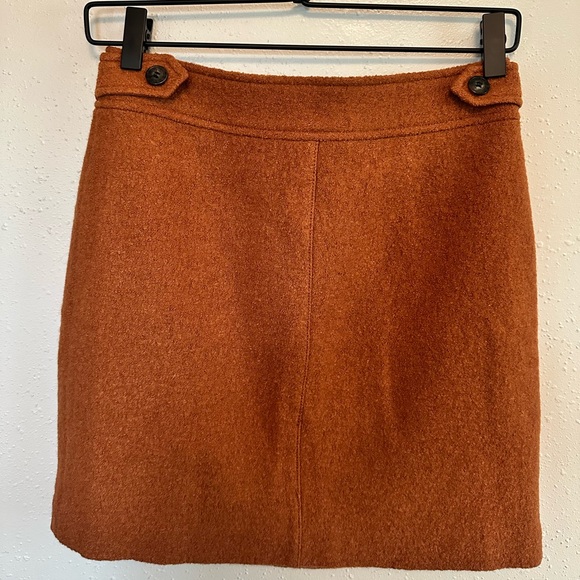 New Rust Colored Loft Skirt - Picture 1 of 3